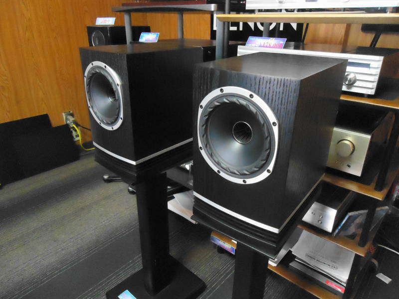Fyne Audio F500 ブラックオーク | 広島のオーディオ、ホームシアター 